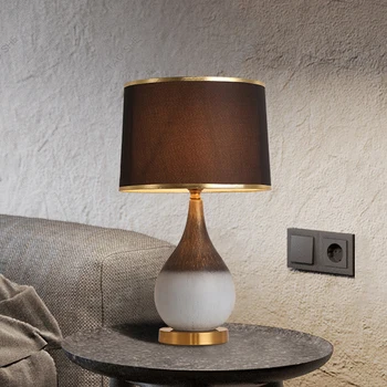 Американская настольная лампа для гостиной класса люкс, светодиодная современная скандинавская спальня, кабинет, отель, простая декоративная настольная лампа