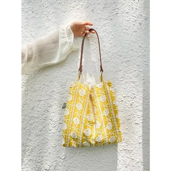 Женские сумки для рук 2023 Новая модная желтая сумка-тоут с вышивкой на каждый день, легкая повседневная простая милая сумка через плечо для женщин 7