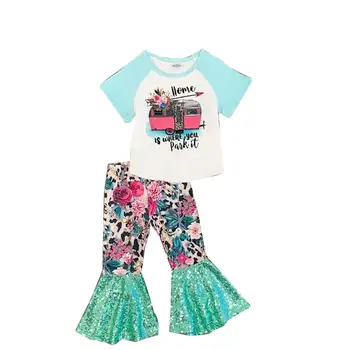 Модный комплект одежды для маленьких девочек, топ с принтом с коротким рукавом и круглым вырезом + расклешенные брюки 7