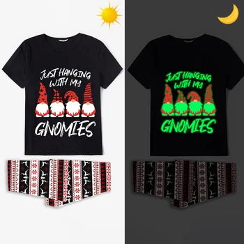 Одинаковые рождественские семейные пижамы, светящиеся, висящие с черными короткими пижамами My Gnomies 18