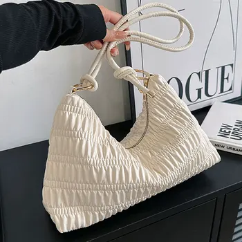 Популярная сумка этого года, модная сумка через плечо, новая корейская версия 2023 года, мягкая поверхность, модная сумка через плечо, большая емкость
